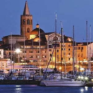 alghero-ciutat.hotelsalgherosardinia.com/